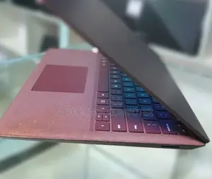 New Laptop Microsoft Surface Laptop 2 8GB Intel Core I5 SSD 256GB