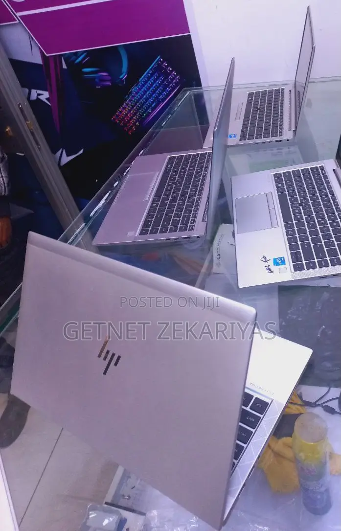New Laptop HP EliteBook 830 G8 16GB Intel Core I5 SSD 512GB