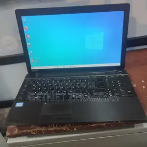 Photo - New Laptop Toshiba Satellite C665 4GB Intel Core I3 HDD 500GB