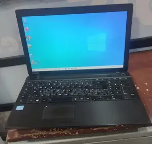 New Laptop Toshiba Satellite C665 4GB Intel Core I3 HDD 500GB