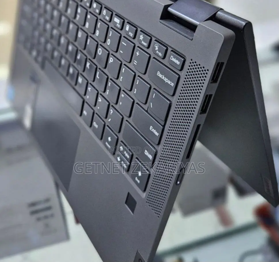 New Laptop Lenovo Flex 5 8GB Intel Core I3 SSD 256GB