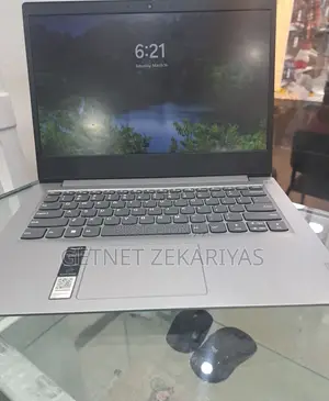 New Laptop Lenovo Ideapad 3 8GB Intel Core I3 SSD 256GB