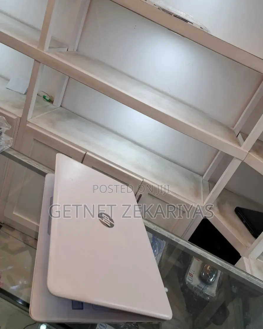 New Laptop HP Pavilion 15 8GB Intel Core I5 SSD 1T