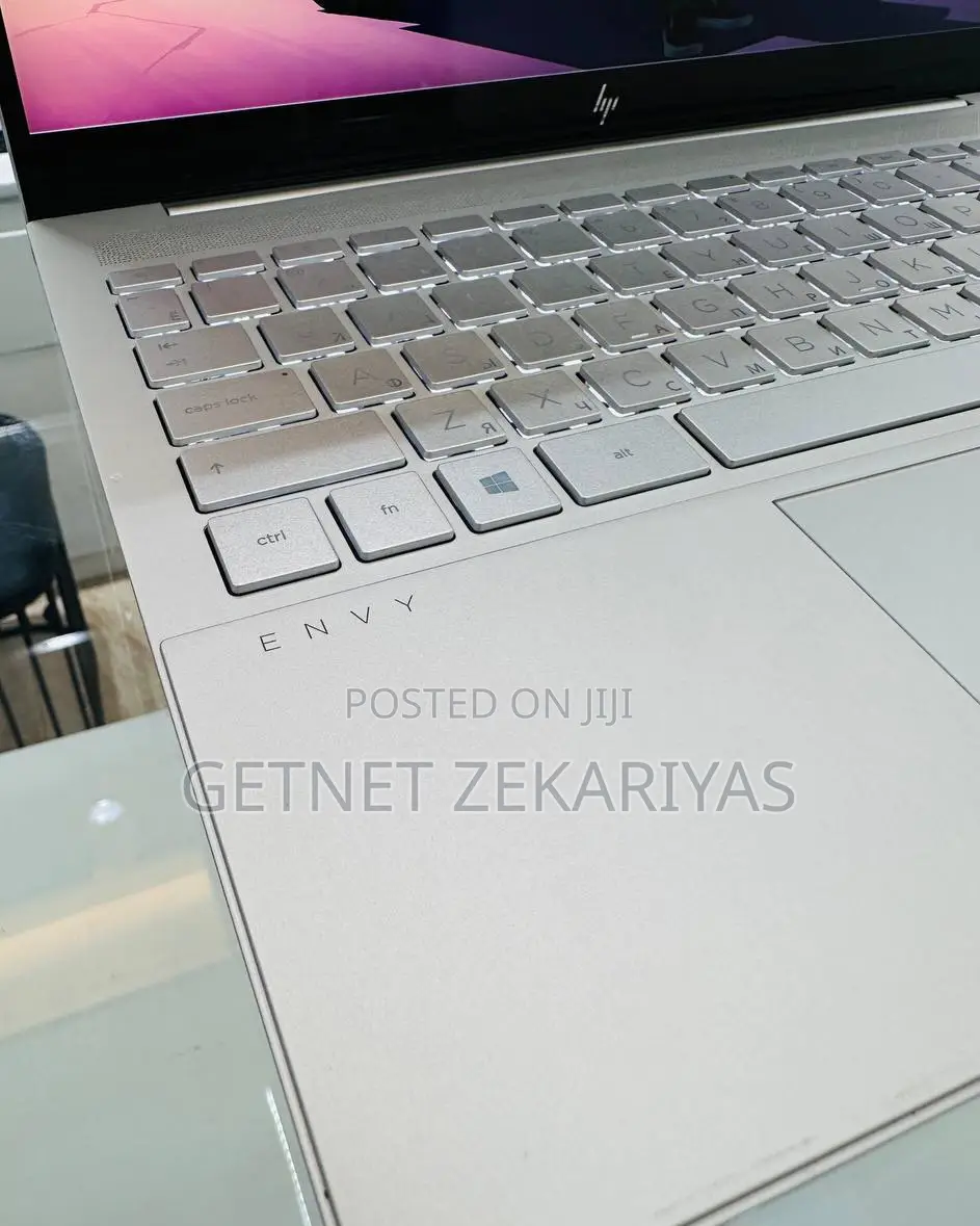 New Laptop HP Envy 14 16GB Intel Core I5 SSD 512GB