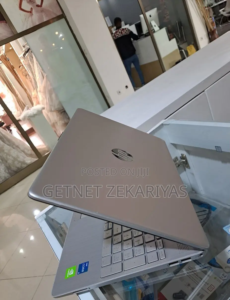 New Laptop HP Stream Notebook 16GB Intel Core I5 SSD 512GB