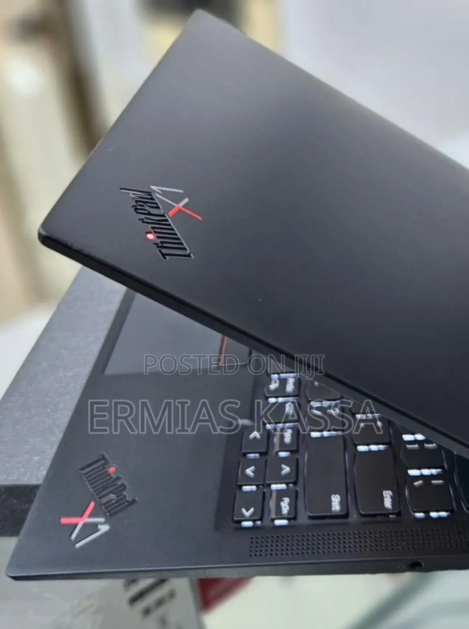 New Laptop Lenovo ThinkPad X1 Carbon 16GB Intel Core I7 SSD 512GB