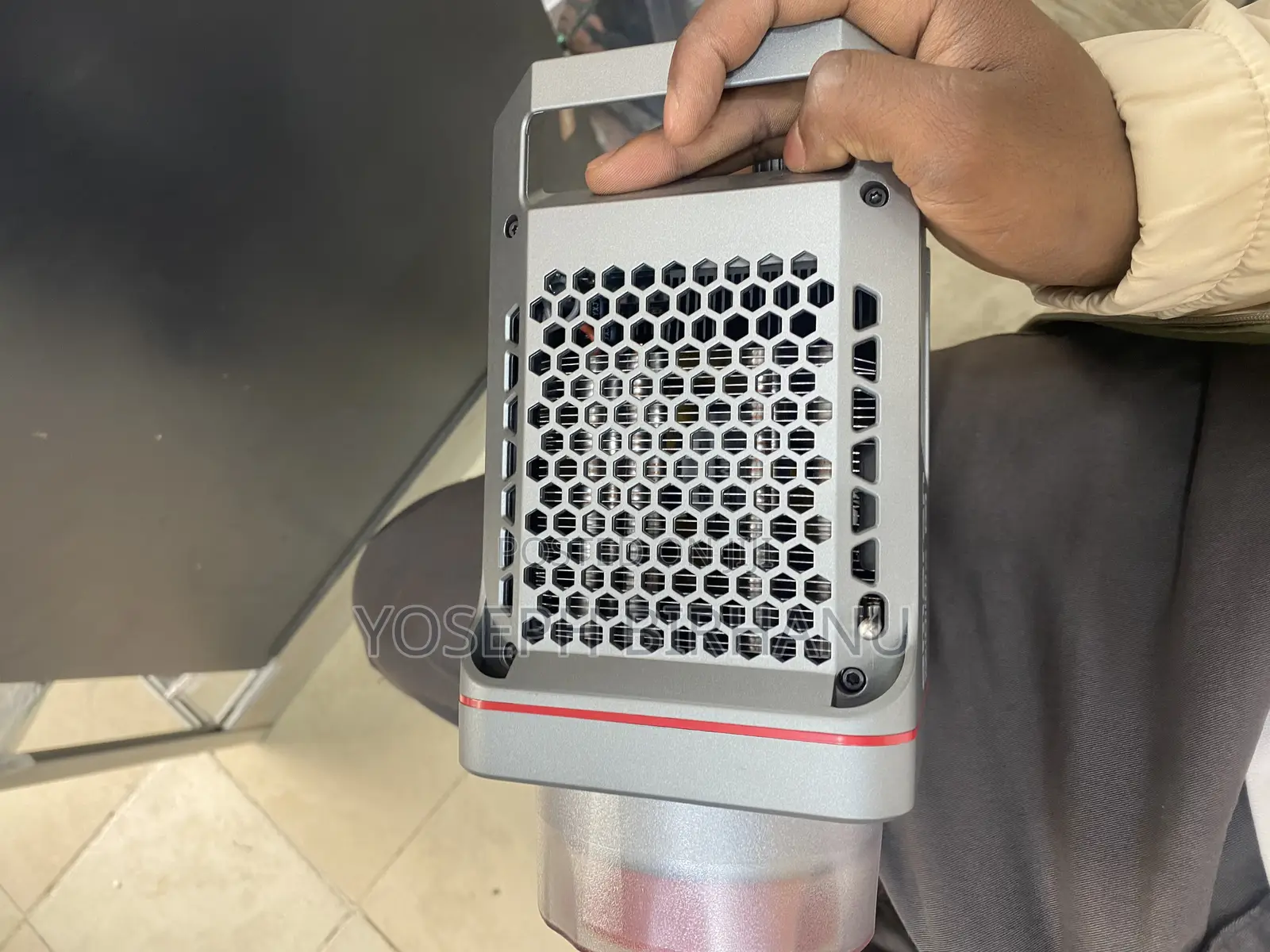 200xs Amaran Light Videography