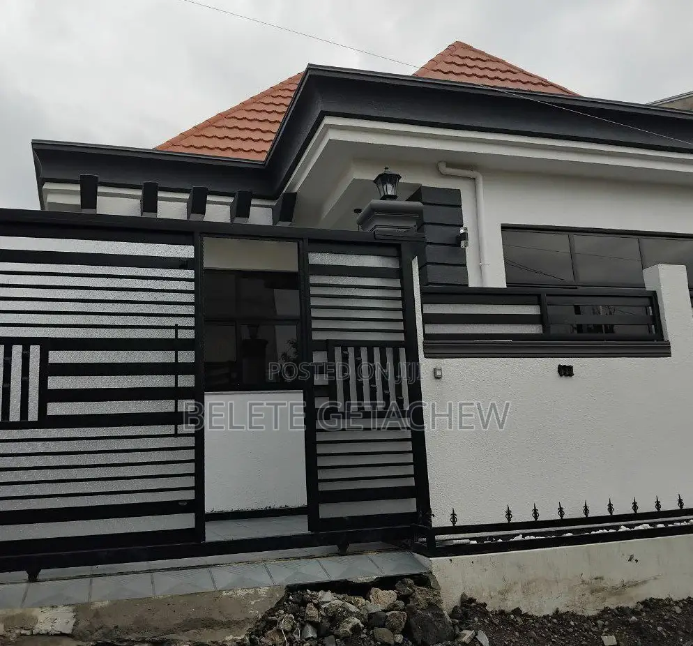 3bdrm Villa in Ayat Villa With, Bole for sale