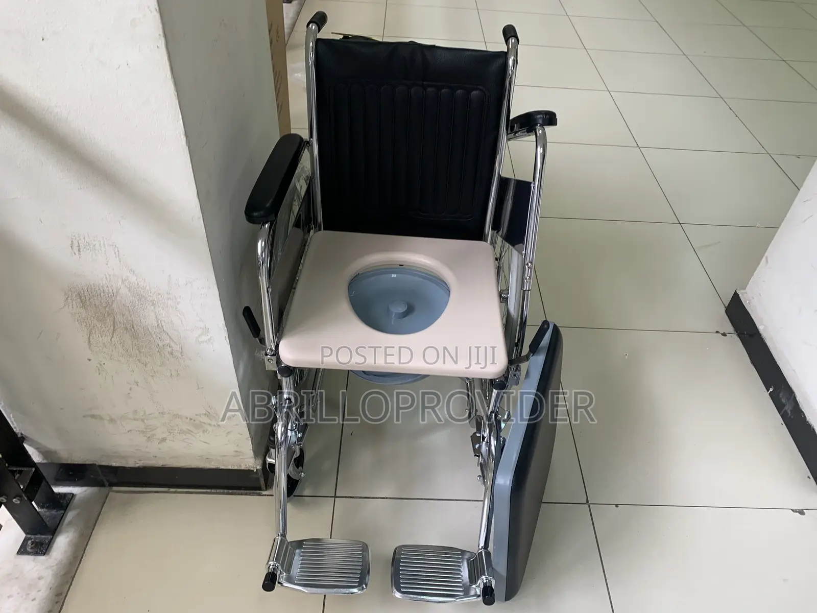Commode Wheelchair Toilet Wheelchair Wheelchair Wheelchair