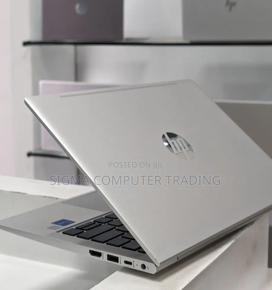 New Laptop HP EliteBook 830 16GB Intel Core I7 SSD 512GB