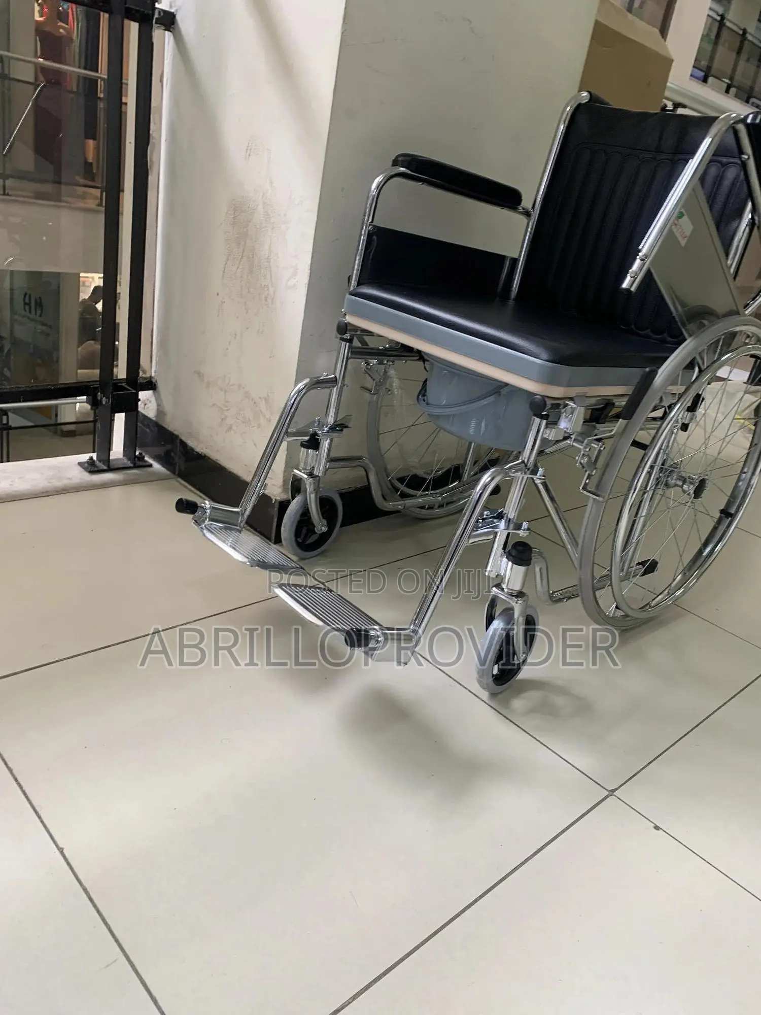 Shower Wheelchair Commode Wheelchair Toilet Wheelchair