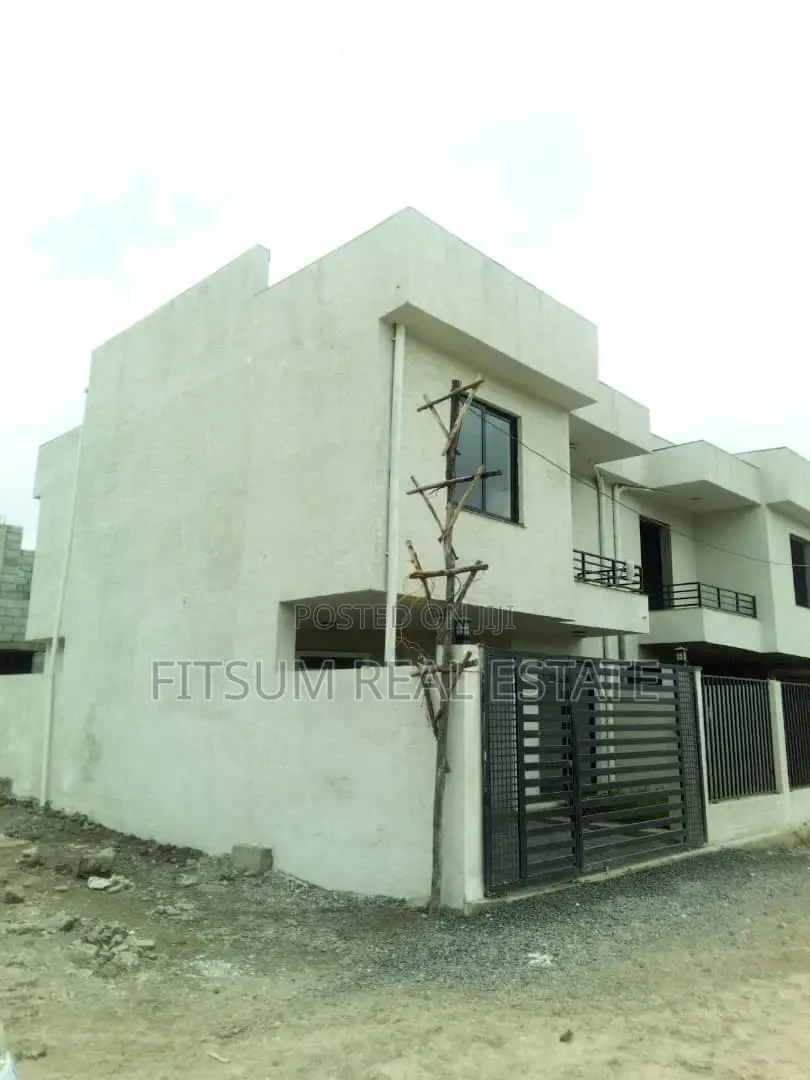 4bdrm House in Enyi Real Estate, Nifas Silk-Lafto for sale