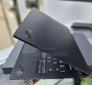 Photo - New Laptop Lenovo ThinkPad X1 Carbon 16GB Intel Core I7 SSD 512GB