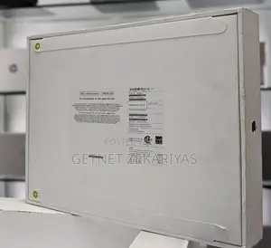 New Laptop Apple MacBook Air 2022 M2 8GB Apple M2 SSD 256GB