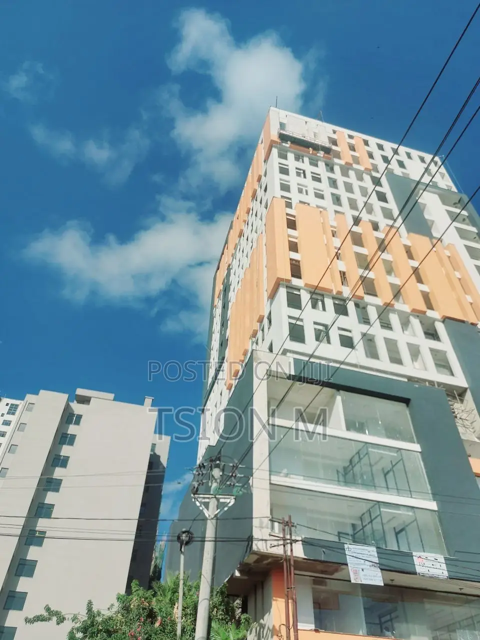 2bdrm Apartment in Krismus Real Estate, Nifas Silk-Lafto for sale