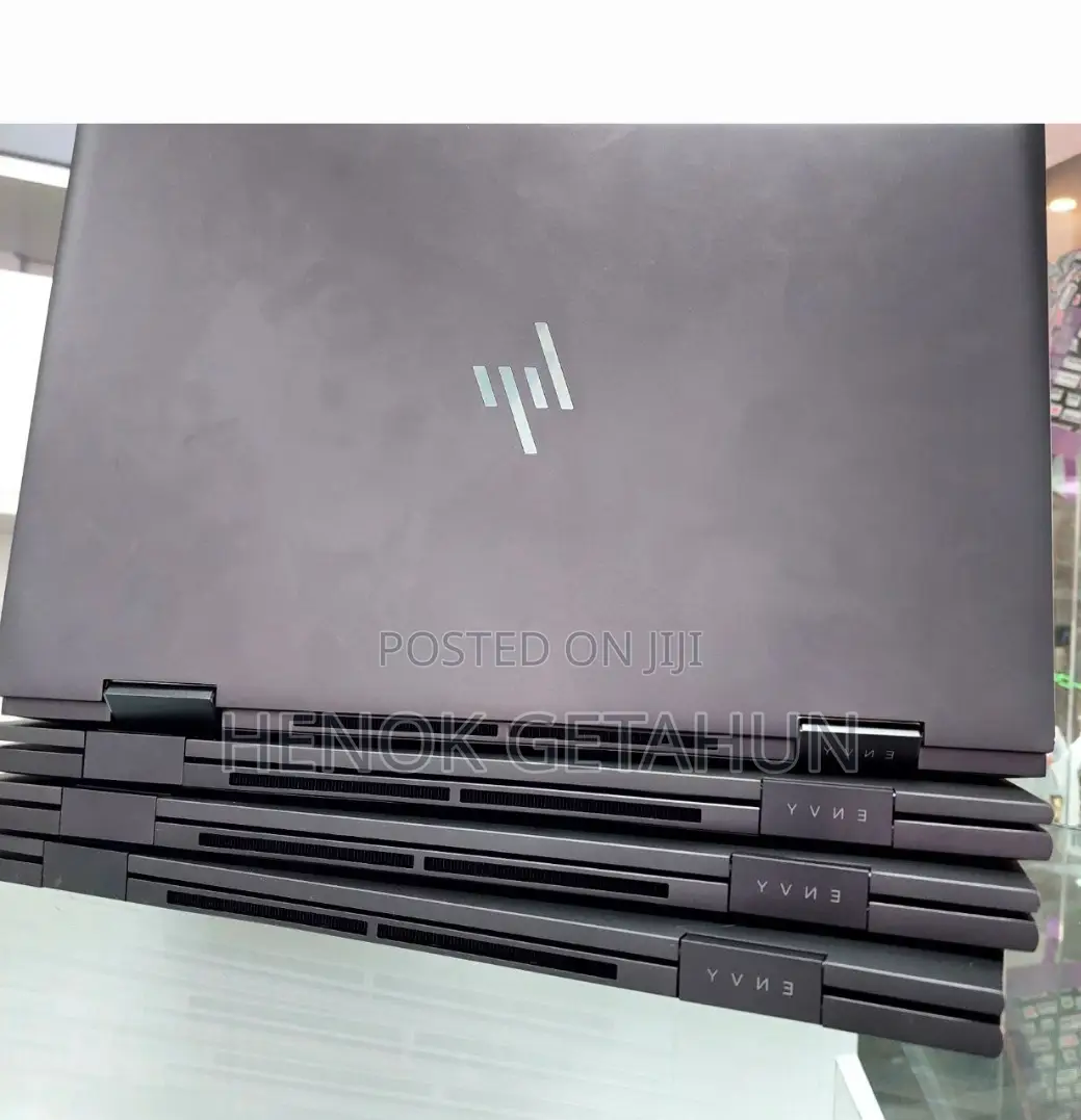 New Laptop HP Envy X360 16GB AMD Ryzen 7 SSD 512GB