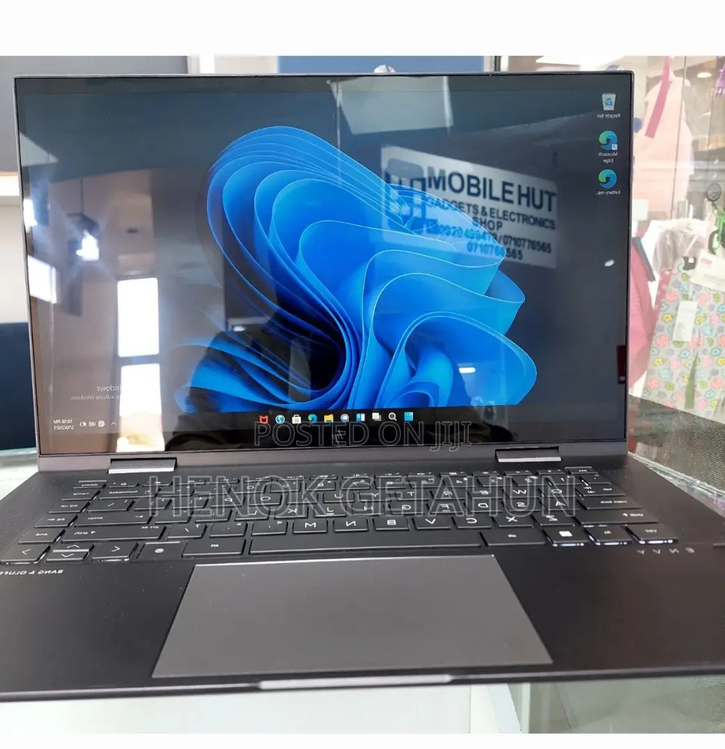 New Laptop HP Envy X360 16GB AMD Ryzen 7 SSD 512GB