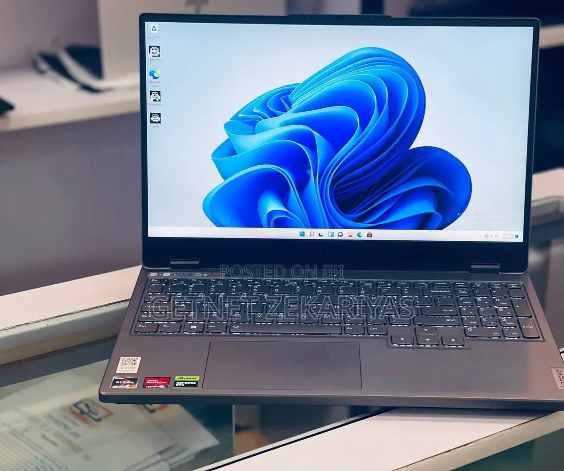 New Laptop Lenovo Legion 5 16GB AMD Ryzen 7 SSD 512GB