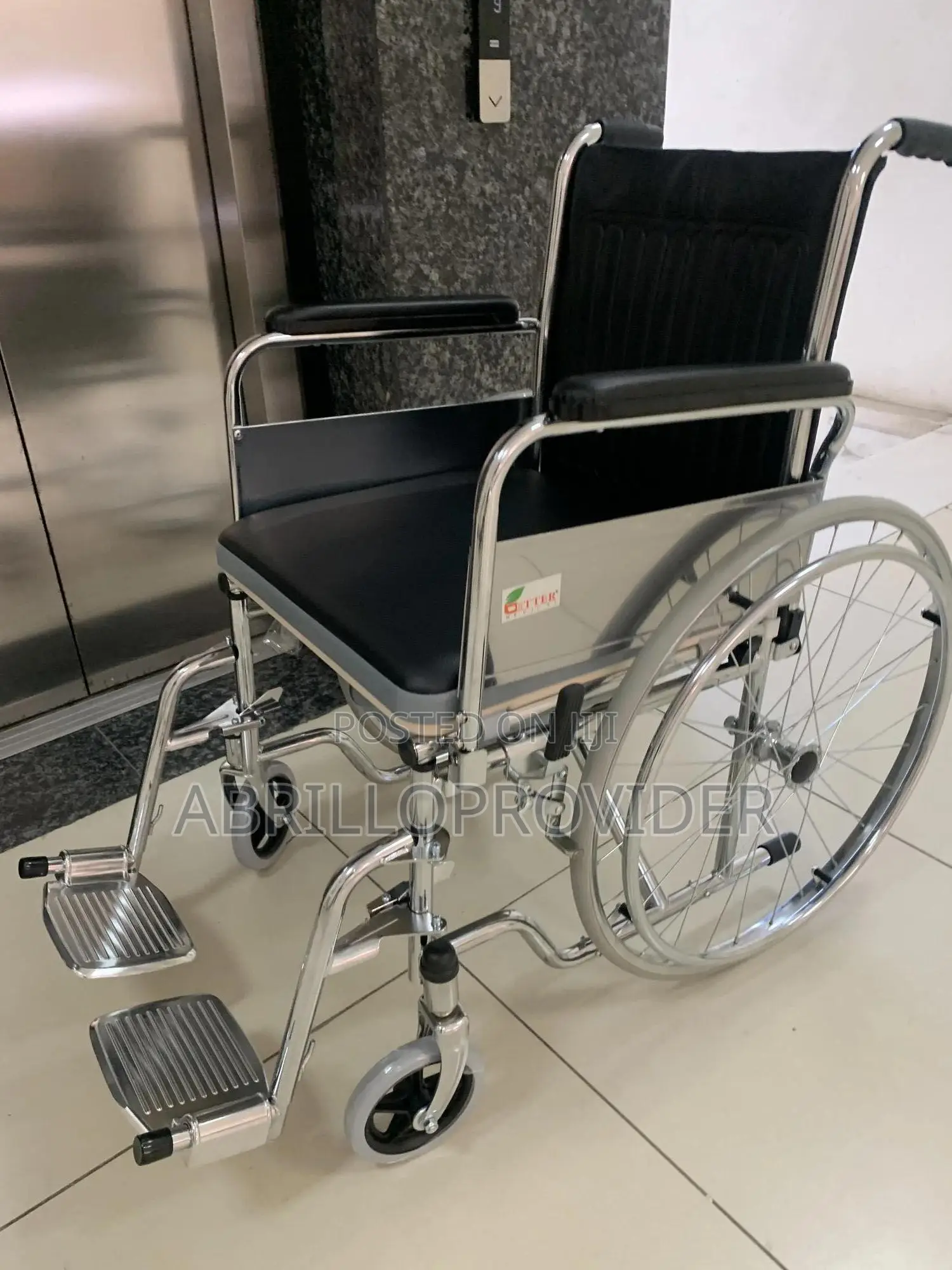 Adjusted Toilet Wheelchair~Wheelchair~Wheelchair~Wheelchair