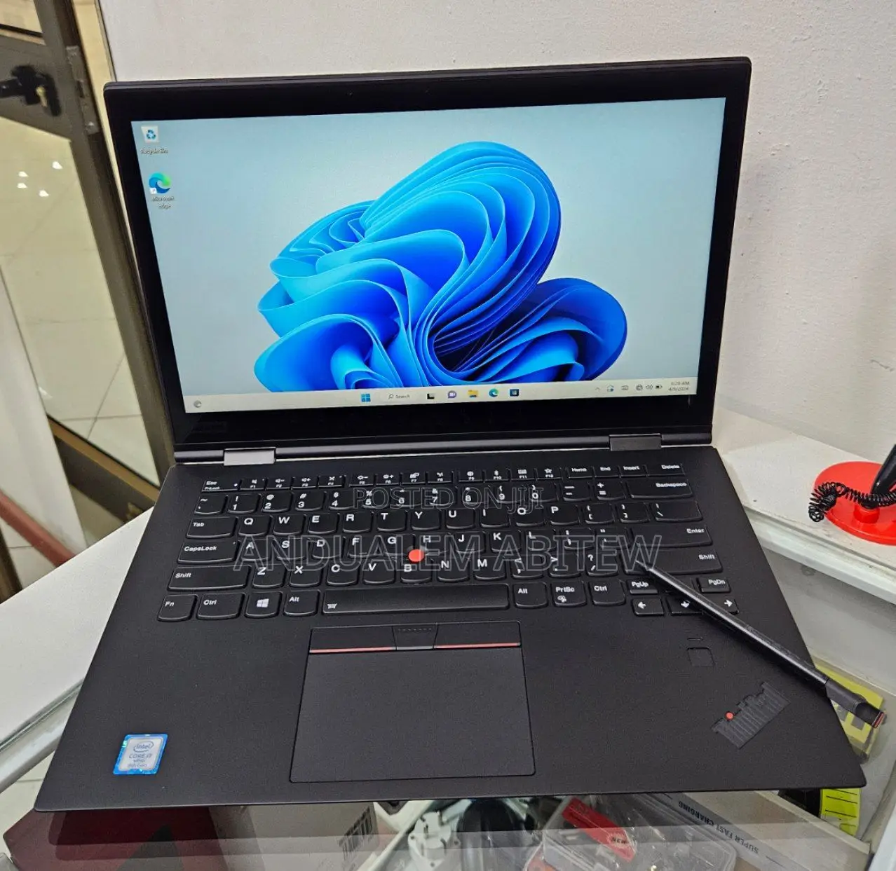 New Laptop Lenovo Thinkpad X1 Yoga 16GB Intel Core I7 SSD 512GB