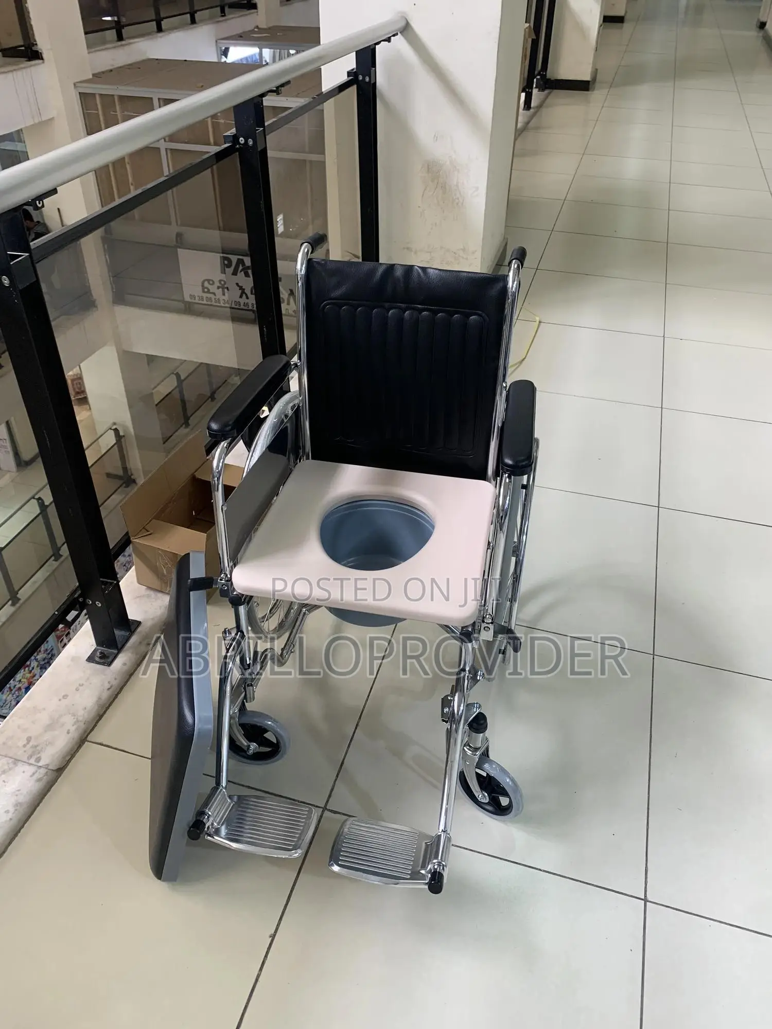 Toilet Wheelchair/Shower Wheelchair/Potty Wheelchair T9