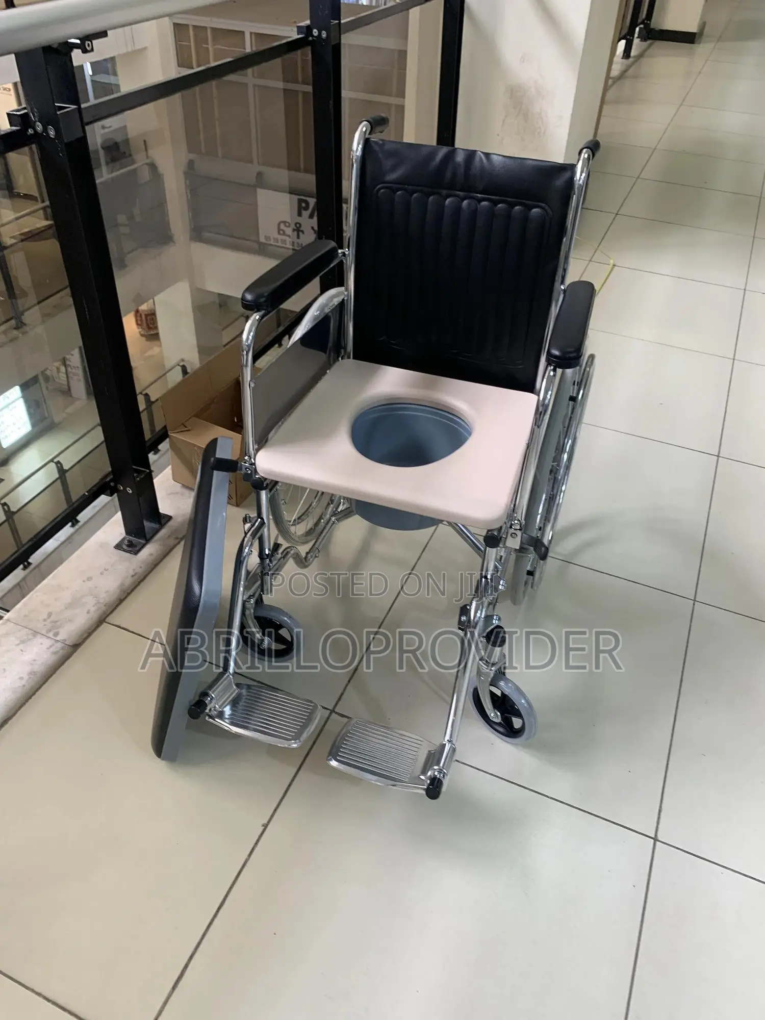 Shower Wheelchair/Toilet Wheelchair/Commode Wheelchair