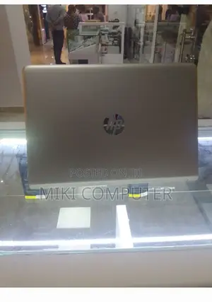 New Laptop HP Pavilion 15 8GB Intel Core I3 HDD 1T