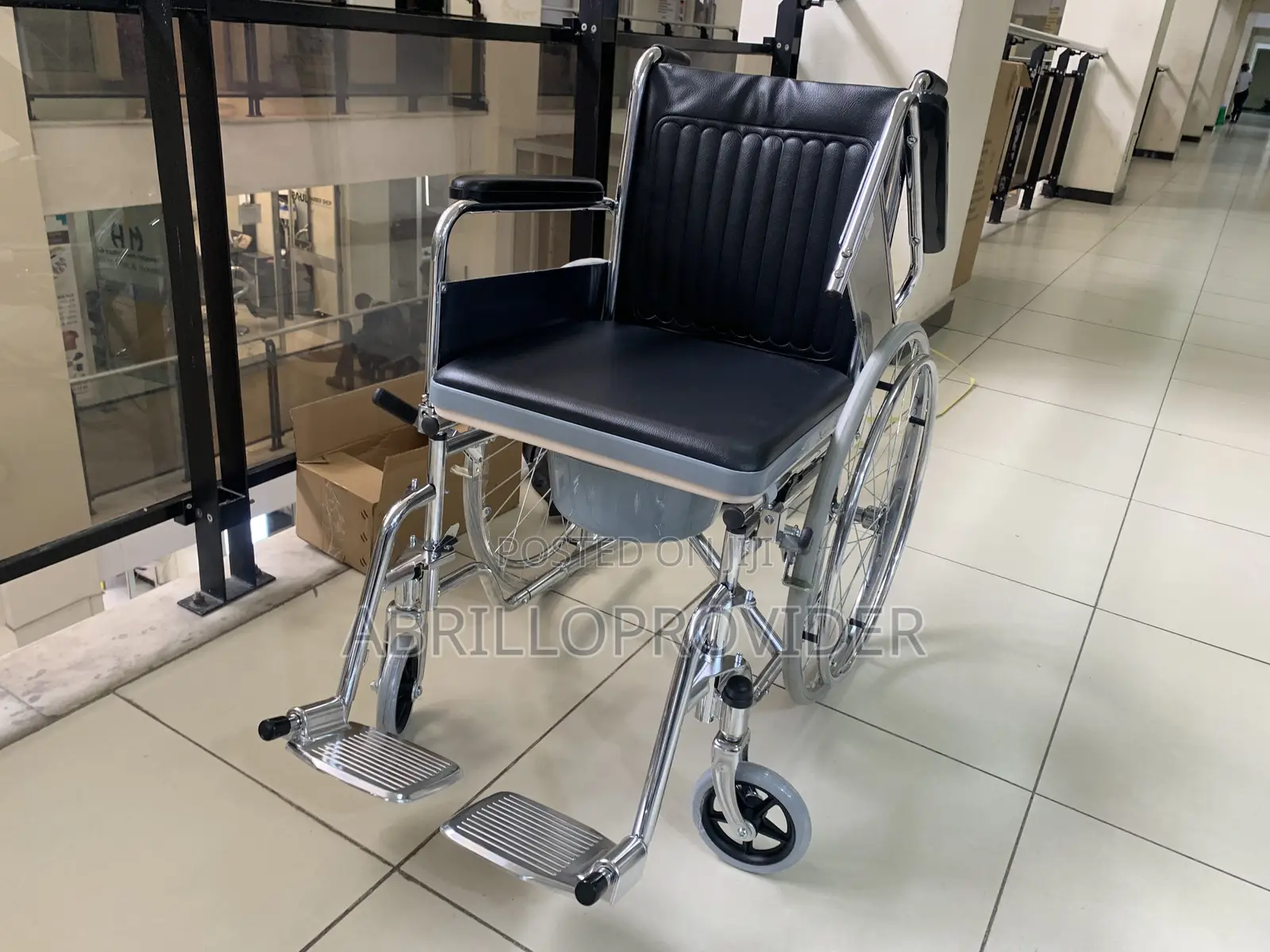 U Shape Under Cover Wheelchair~Wheelchair~Commode Wheelchair