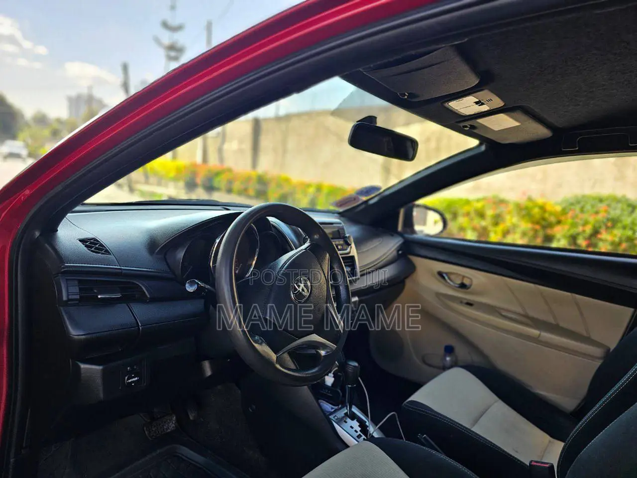 Toyota Yaris 2015 Red