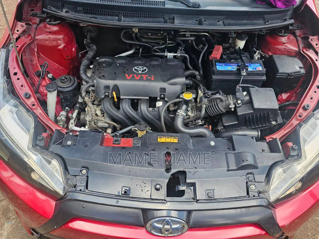 Toyota Yaris 2015 Red