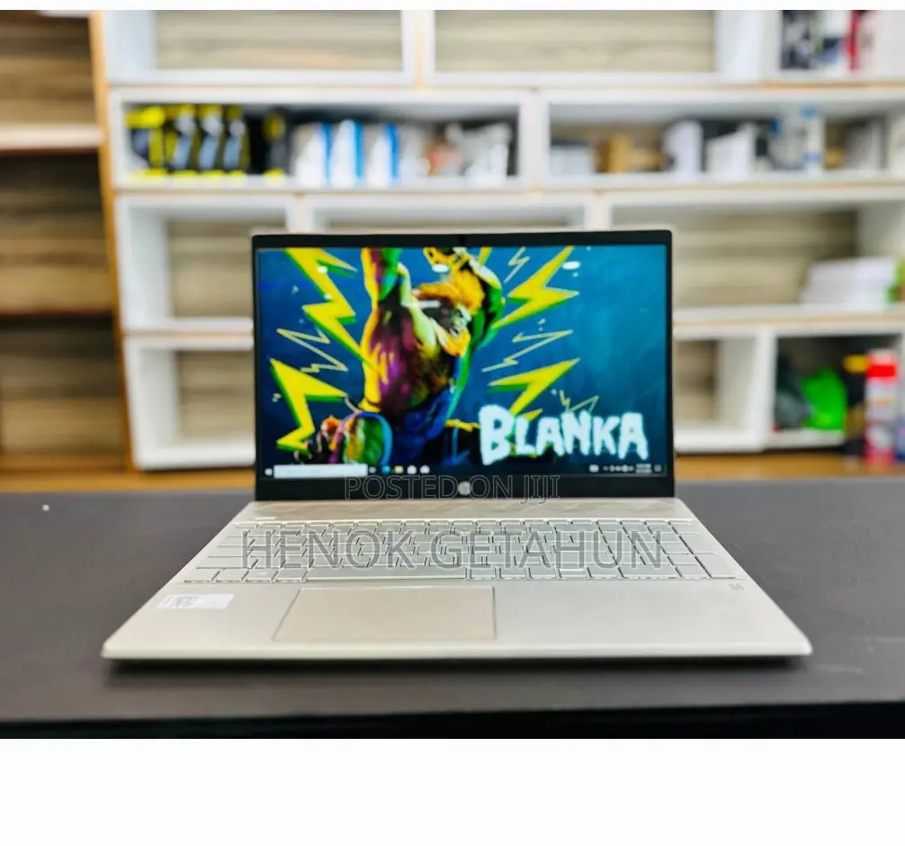 New Laptop HP Pavilion 15 8GB Intel Core I5 SSD 512GB