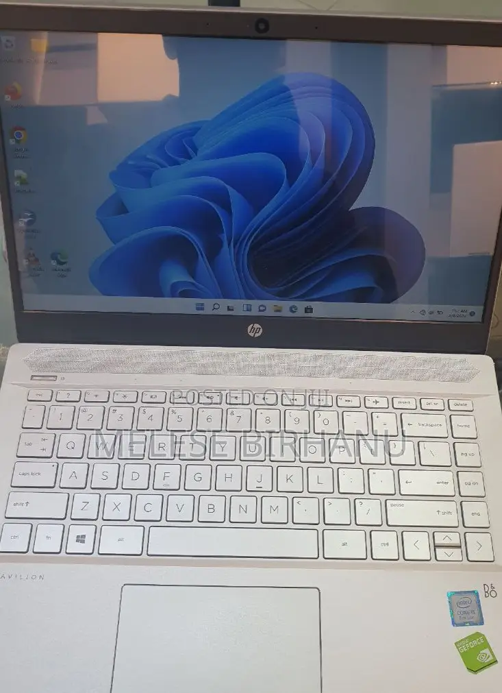 New Laptop HP Pavilion 14 8GB Intel Core I5 SSD 256GB