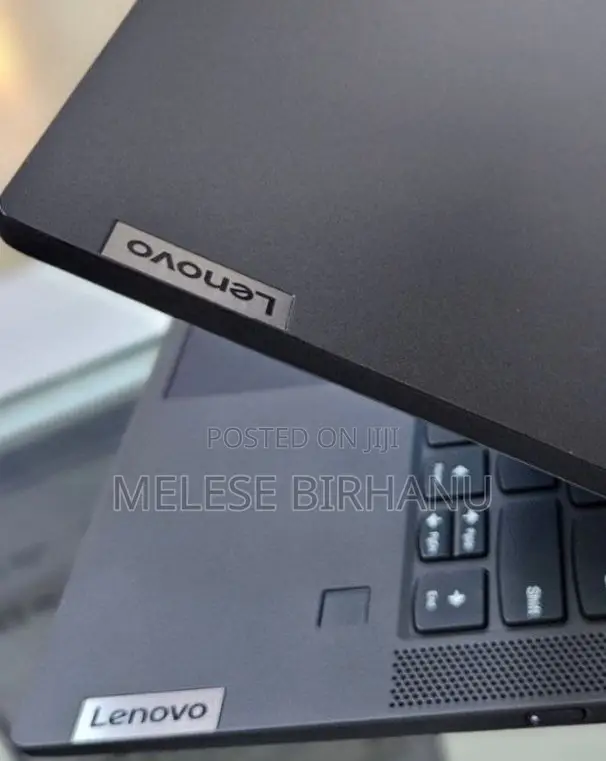 New Laptop Lenovo Flex 5 8GB Intel Core I3 SSD 256GB