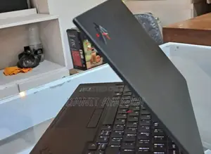 New Laptop Lenovo V15 G4 8GB AMD Ryzen 3 SSD 256GB