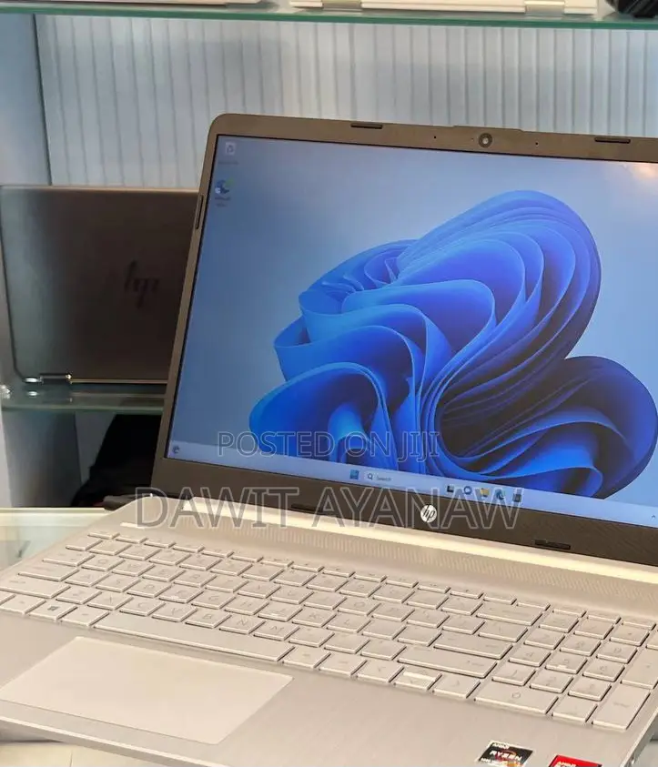 New Laptop HP Stream Notebook 16GB AMD Ryzen 7 SSD 512GB