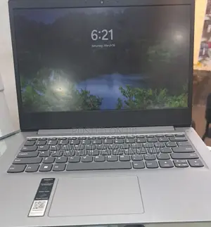New Laptop Lenovo 8GB Intel Core I3 SSD 256GB