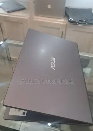 New Laptop Asus VivoBook E403NA 8GB Intel Core I3 SSD 256GB