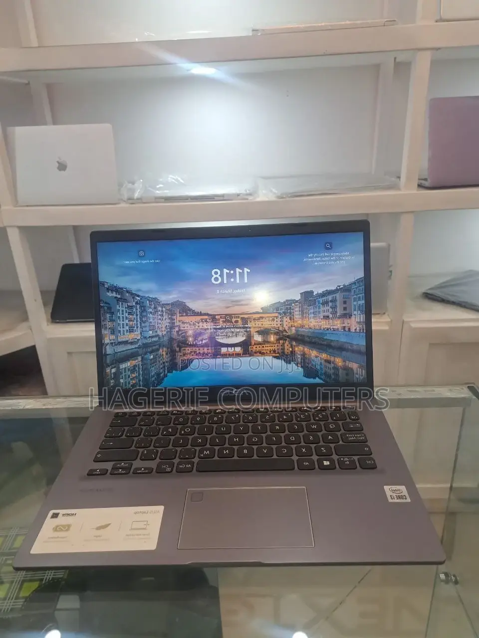 New Laptop Asus VivoBook E403NA 8GB Intel Core I3 SSD 256GB