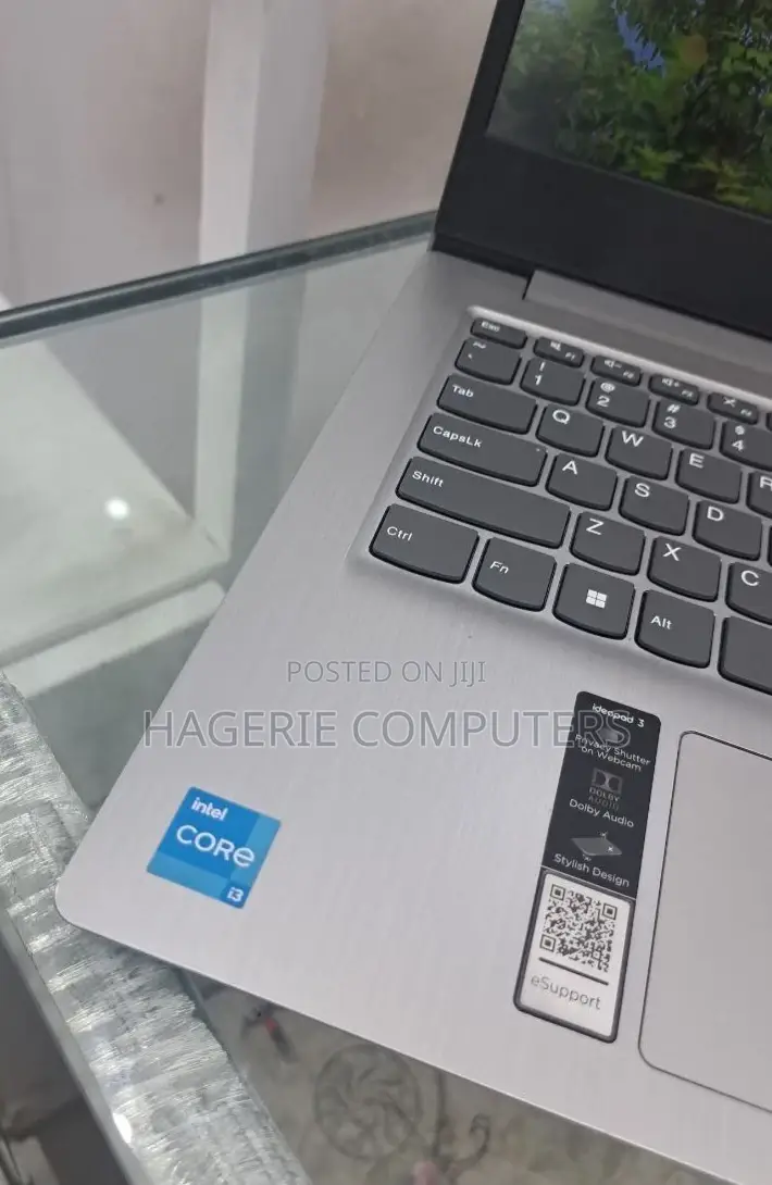 New Laptop Lenovo IdeaPad Z575 8GB Intel Core I3 SSD 256GB