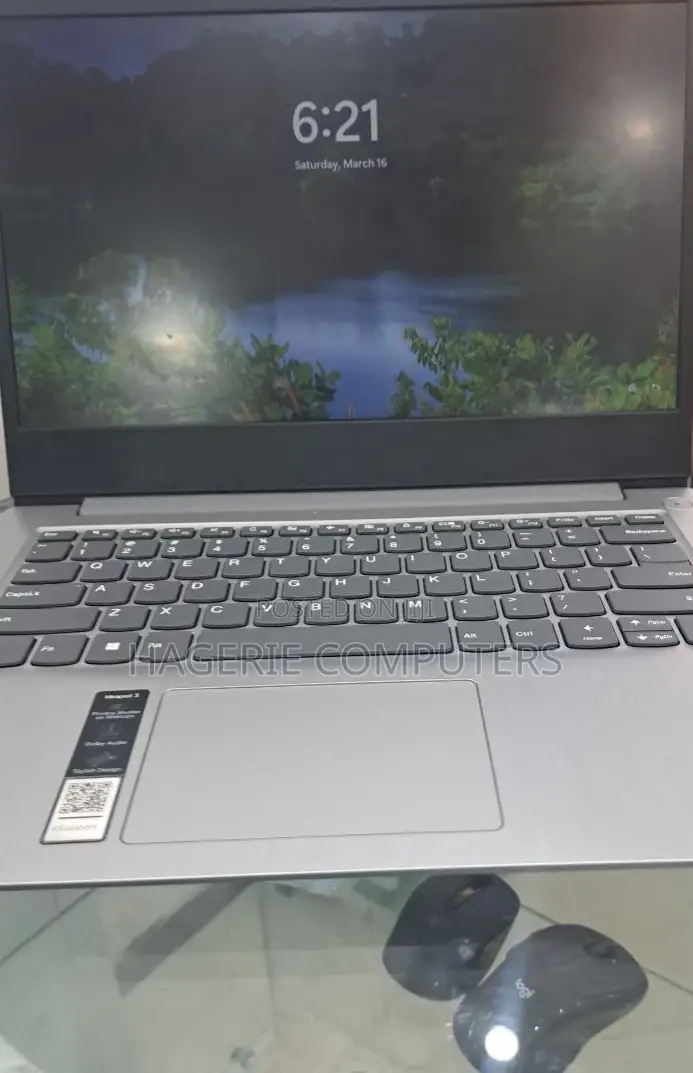 New Laptop Lenovo IdeaPad Z575 8GB Intel Core I3 SSD 256GB