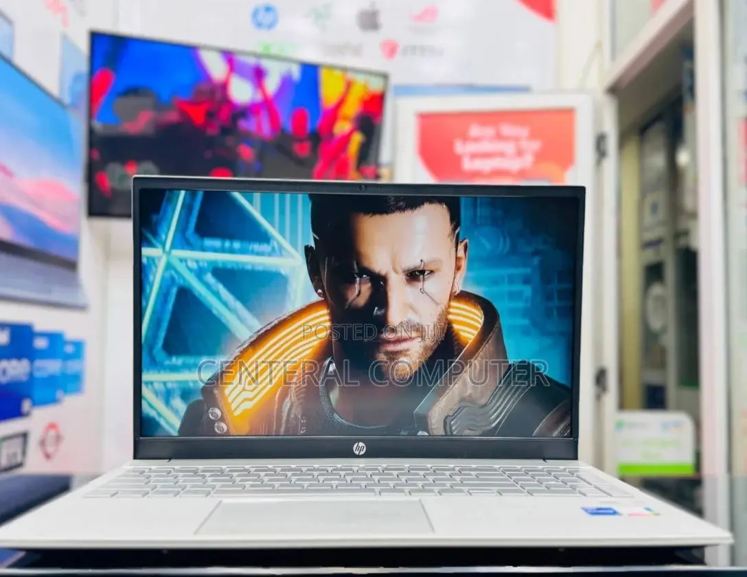 New Laptop HP Stream 14-Cb130nr 16GB Intel Core I7 SSD 512GB