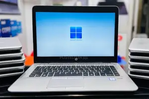 Photo - New Laptop HP ProBook 470 G3 8GB Intel Core I5 SSD 512GB