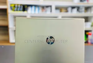 New Laptop HP Pavilion 13 X360 8GB Intel Core I7 SSD 512GB