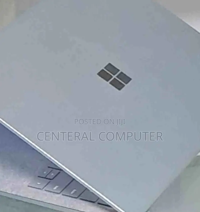 New Laptop Microsoft Surface 16GB Intel Core I7 SSD 512GB