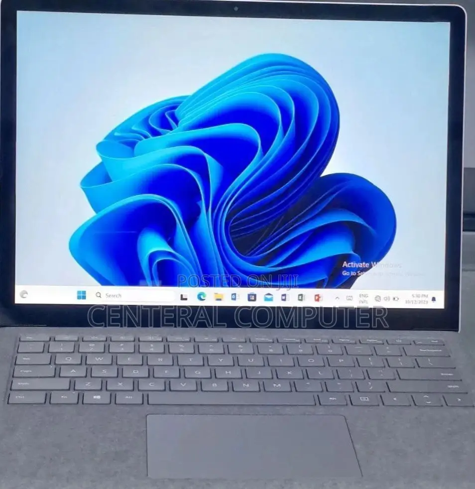 New Laptop Microsoft Surface 16GB Intel Core I7 SSD 512GB