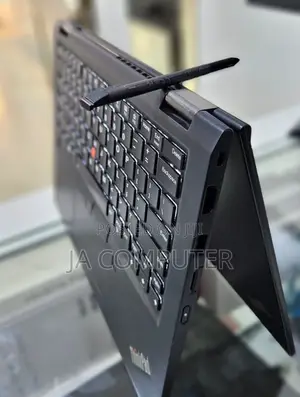 New Laptop Lenovo ThinkPad X390 Yoga 8GB Intel Core I5 SSD 512GB
