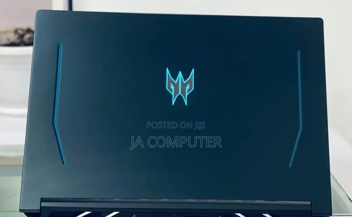 New Laptop Acer Predator Helios 300 16GB Intel Core I9 SSD 512GB