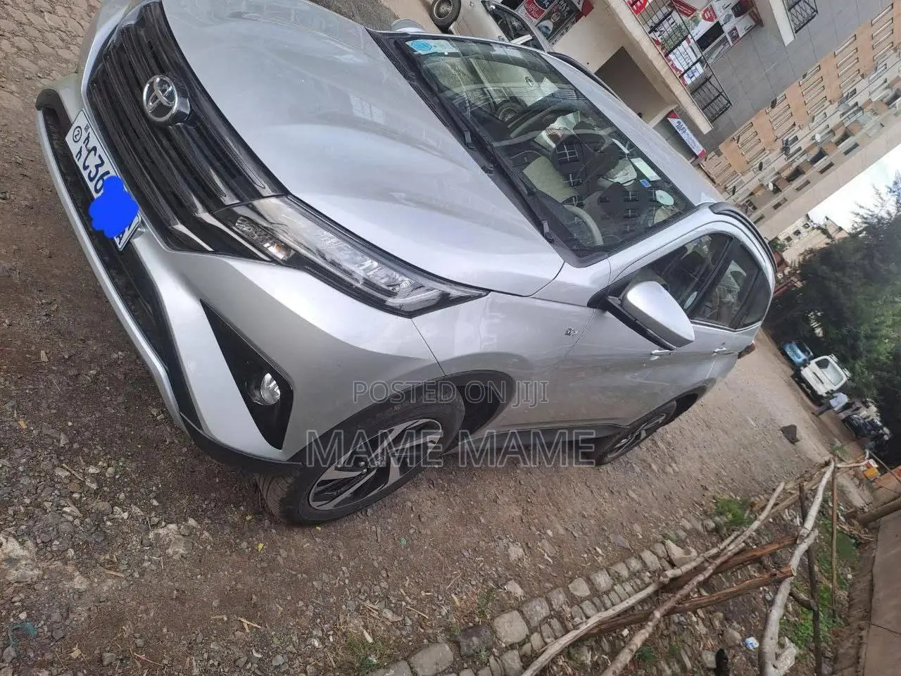 Toyota Rush 2022 Silver