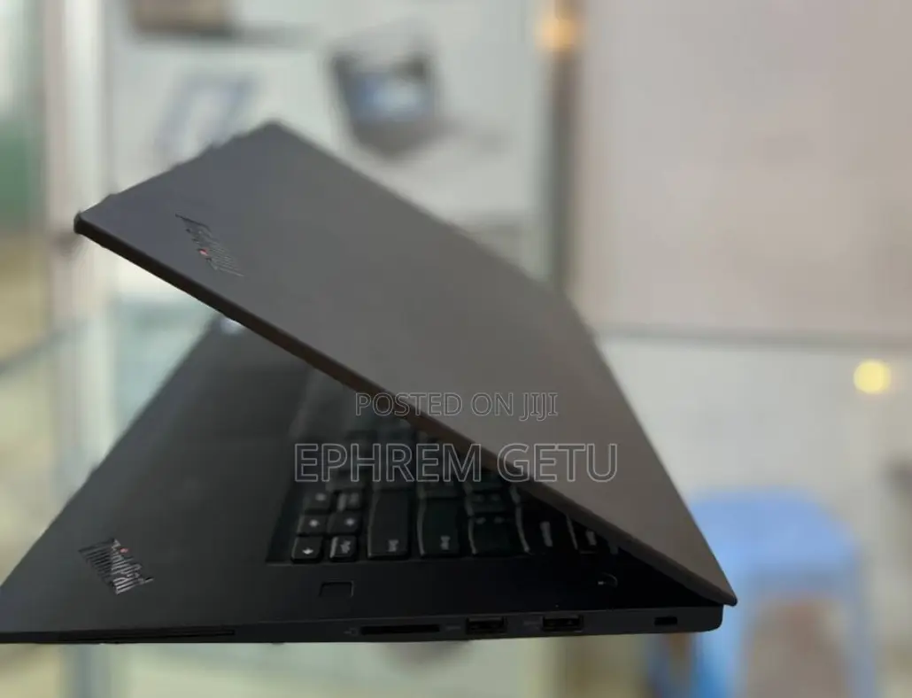 New Laptop Lenovo ThinkPad X1 Carbon 32GB Intel Core i7 SSD 512GB