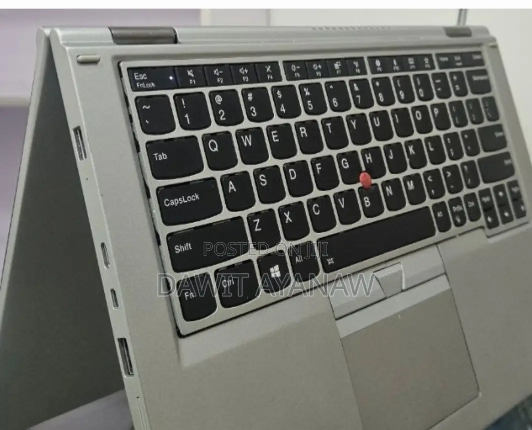 New Laptop Lenovo ThinkPad X390 Yoga 16GB Intel Core i7 SSD 512GB